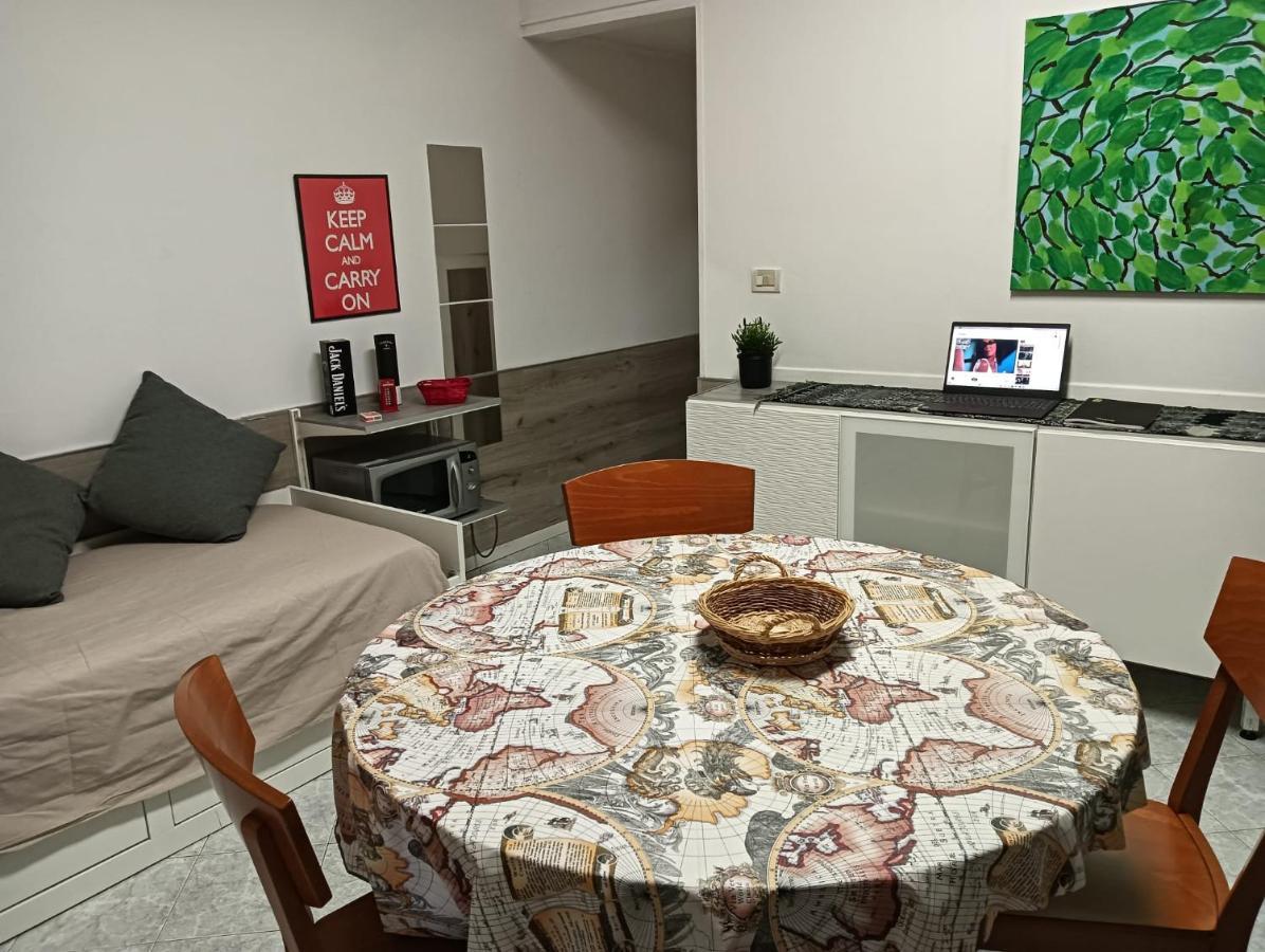 Le Due Sorelle In Fiera Bologna Luaran gambar